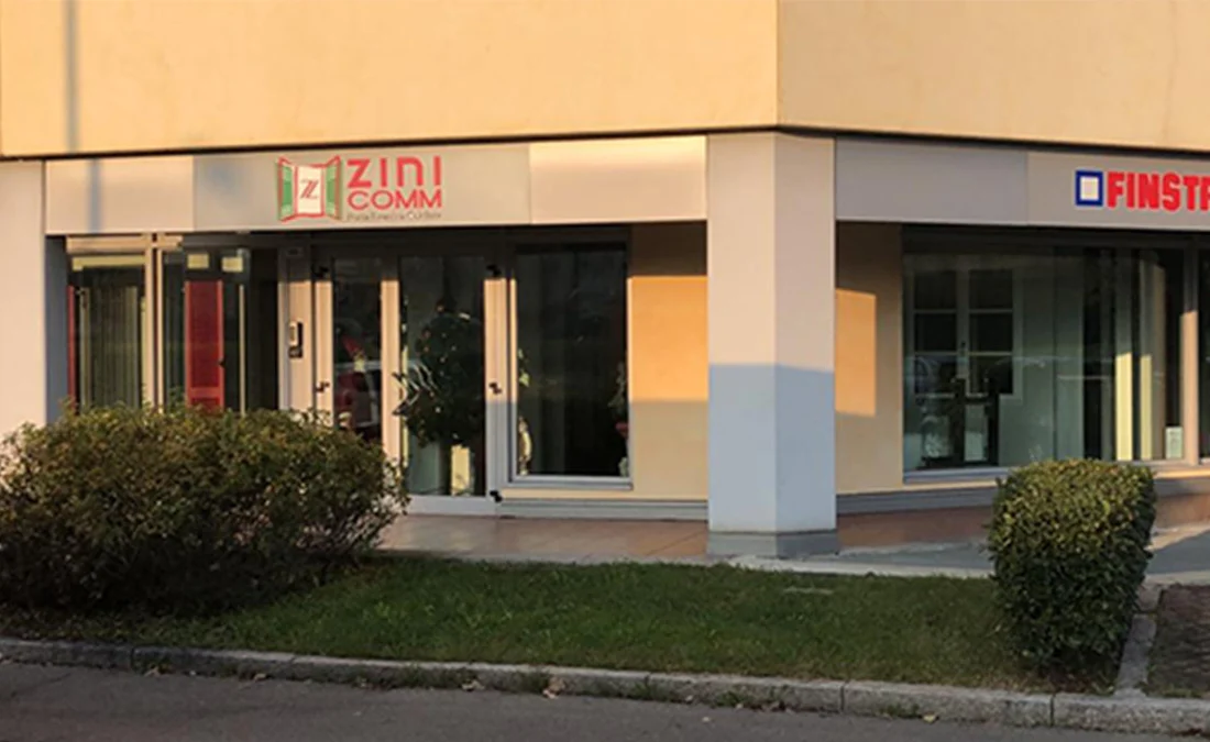 Porte interne Bertolotto esposte nello showroom Zini di via Rivani a Bologna